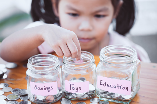 Little Savers, Big Investors: Instilling Financial Skills in Kids